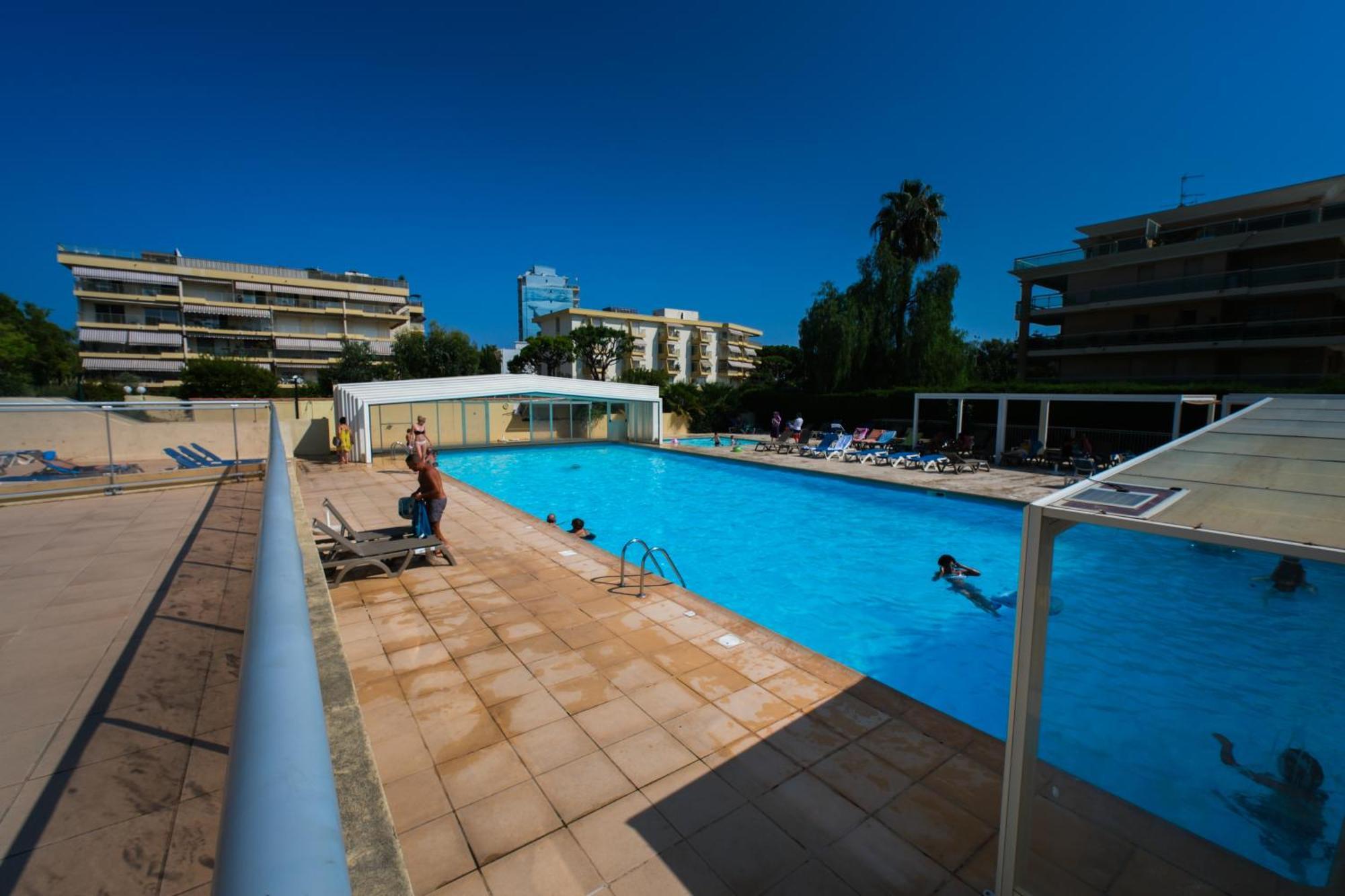 Villa Bono Jacuzzi & Spa Saint-Laurent-du-Var Esterno foto